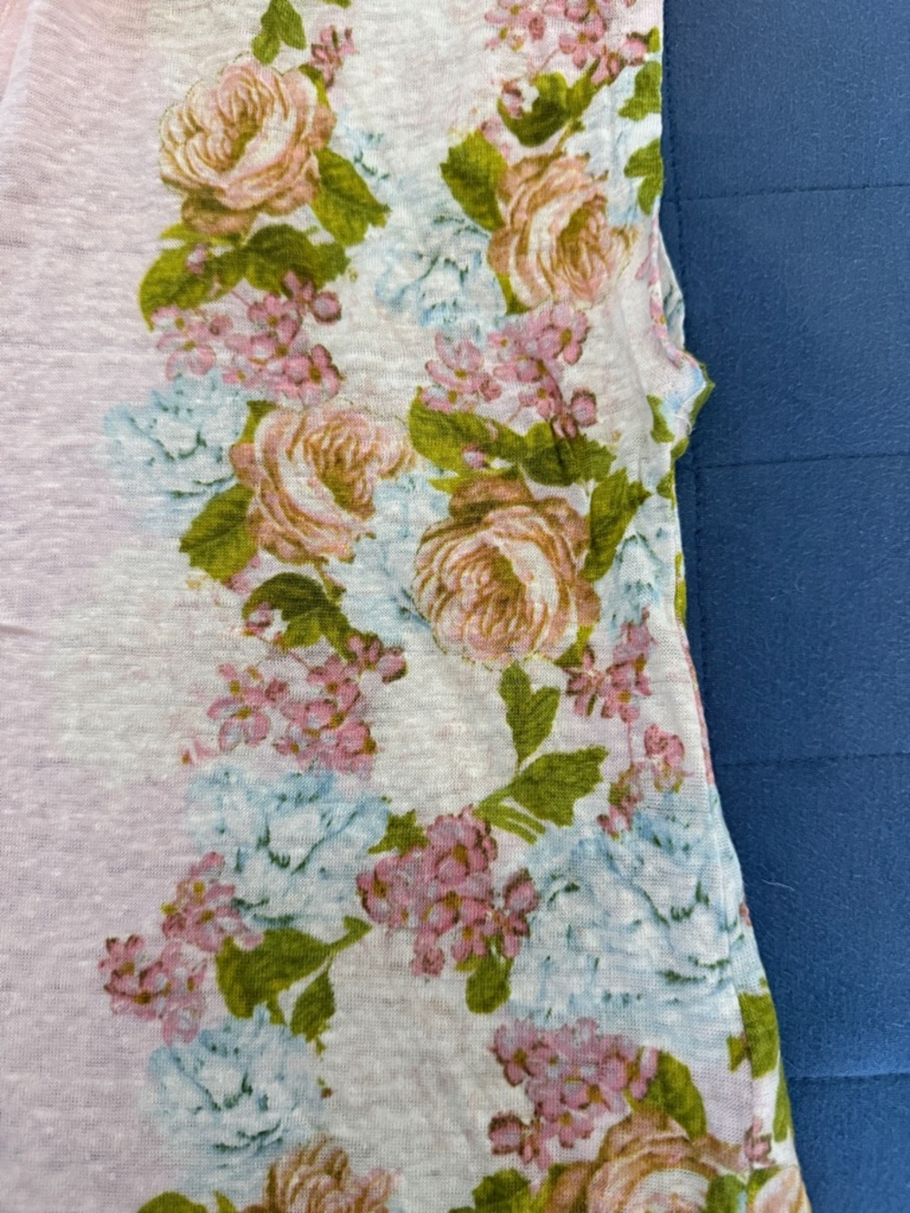 Joie Pink Floral V-Neck Collared Tank/cap sleeve shirt 100 percent linen large - Picture 3 of 5